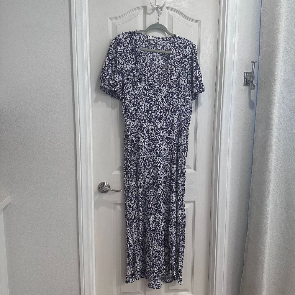 A new day Navy Blue V-Neck women's maxi dress size XL